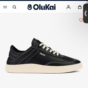 OluKia Black Sneakers